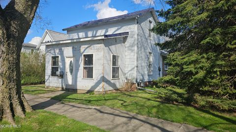Photo of 627 S 8th Street, Upper Sandusky, OH 43351 (MLS # 10006057)