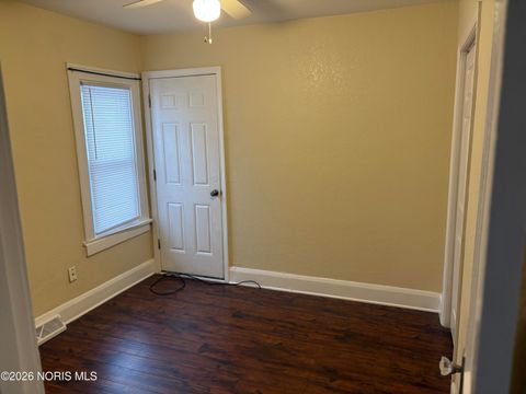 Tiny photo for 5713 Comet Avenue, Toledo, OH 43623 (MLS # 10003810)