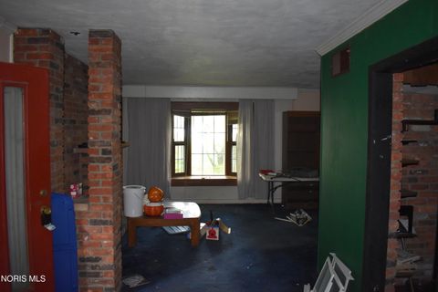 Tiny photo for 2106 Grecourt Drive, Toledo, OH 43615 (MLS # 10010226)