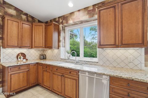 Tiny photo for 1502 Watermill Lane, Perrysburg, OH 43551 (MLS # 10006950)