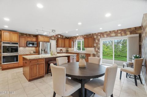 Tiny photo for 1502 Watermill Lane, Perrysburg, OH 43551 (MLS # 10006950)