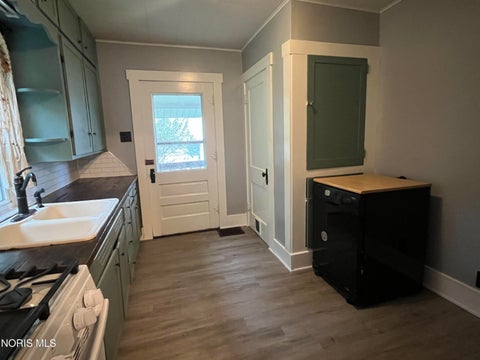 Tiny photo for 919 Delaware Avenue, Montpelier, OH 43543 (MLS # 10013812)