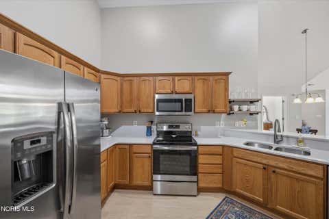 Tiny photo for 6018 Quarrys Edge Lane, Sylvania, OH 43560 (MLS # 10011617)