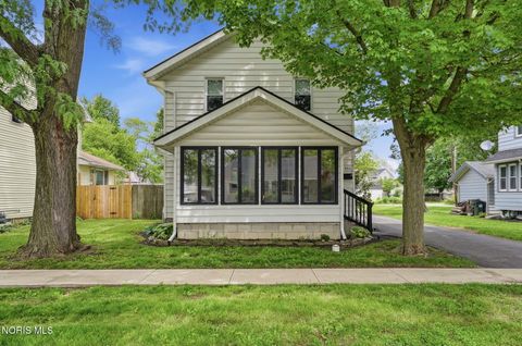 Homes For Sale - 506 Defiance Avenue<br/> Findlay, OH 45840