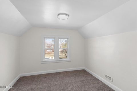 Tiny photo for 1211 Woodstock Avenue, Toledo, OH 43607 (MLS # 10005447)