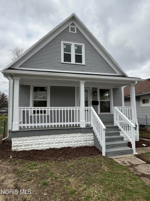 Tiny photo for 1211 Woodstock Avenue, Toledo, OH 43607 (MLS # 10005447)
