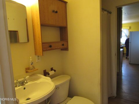 Tiny photo for 121 Derbyshire Road, Toledo, OH 43615 (MLS # 10005828)