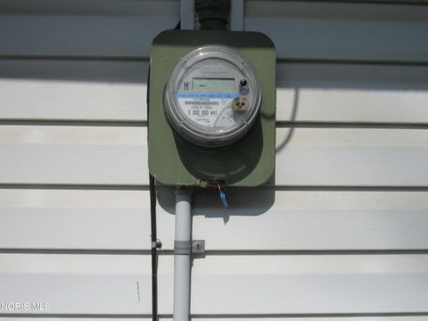 Tiny photo for 121 Derbyshire Road, Toledo, OH 43615 (MLS # 10005828)