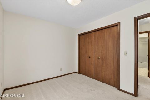 Tiny photo for 702 Fairway Lane, Wauseon, OH 43567 (MLS # 10002465)