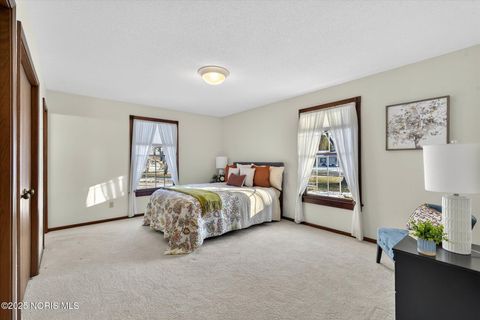 Tiny photo for 702 Fairway Lane, Wauseon, OH 43567 (MLS # 10002465)