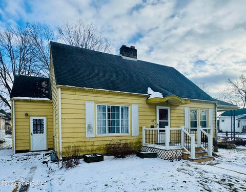 Tiny photo for 105 W Edgerton Street, Hicksville, OH 43526 (MLS # 10003411)