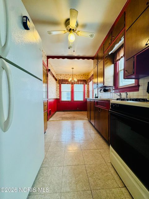 Tiny photo for 105 W Edgerton Street, Hicksville, OH 43526 (MLS # 10003411)