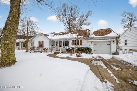 Tiny photo for 126 Edgerton Drive, Waterville, OH 43566 (MLS # 10003781)