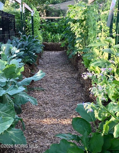 Tiny photo for 126 Edgerton Drive, Waterville, OH 43566 (MLS # 10003781)