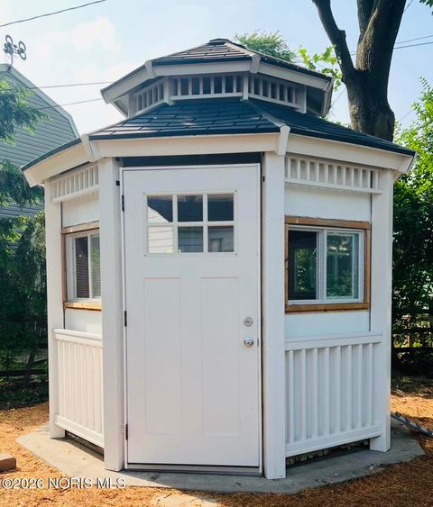 Tiny photo for 126 Edgerton Drive, Waterville, OH 43566 (MLS # 10003781)