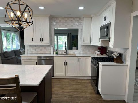 Tiny photo for 10190 Ford Road, Perrysburg, OH 43551 (MLS # 10006643)