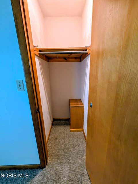 Tiny photo for 814 N Grove Street, Bowling Green, OH 43402 (MLS # 10008844)