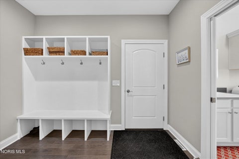 Tiny photo for 902 Pine Valley Drive, Bowling Green, OH 43402 (MLS # 10013497)