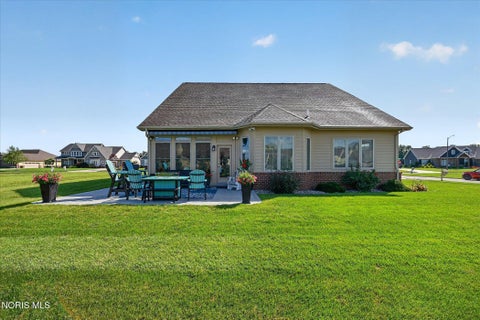 Tiny photo for 902 Pine Valley Drive, Bowling Green, OH 43402 (MLS # 10013497)