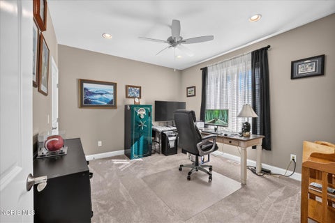Tiny photo for 902 Pine Valley Drive, Bowling Green, OH 43402 (MLS # 10013497)