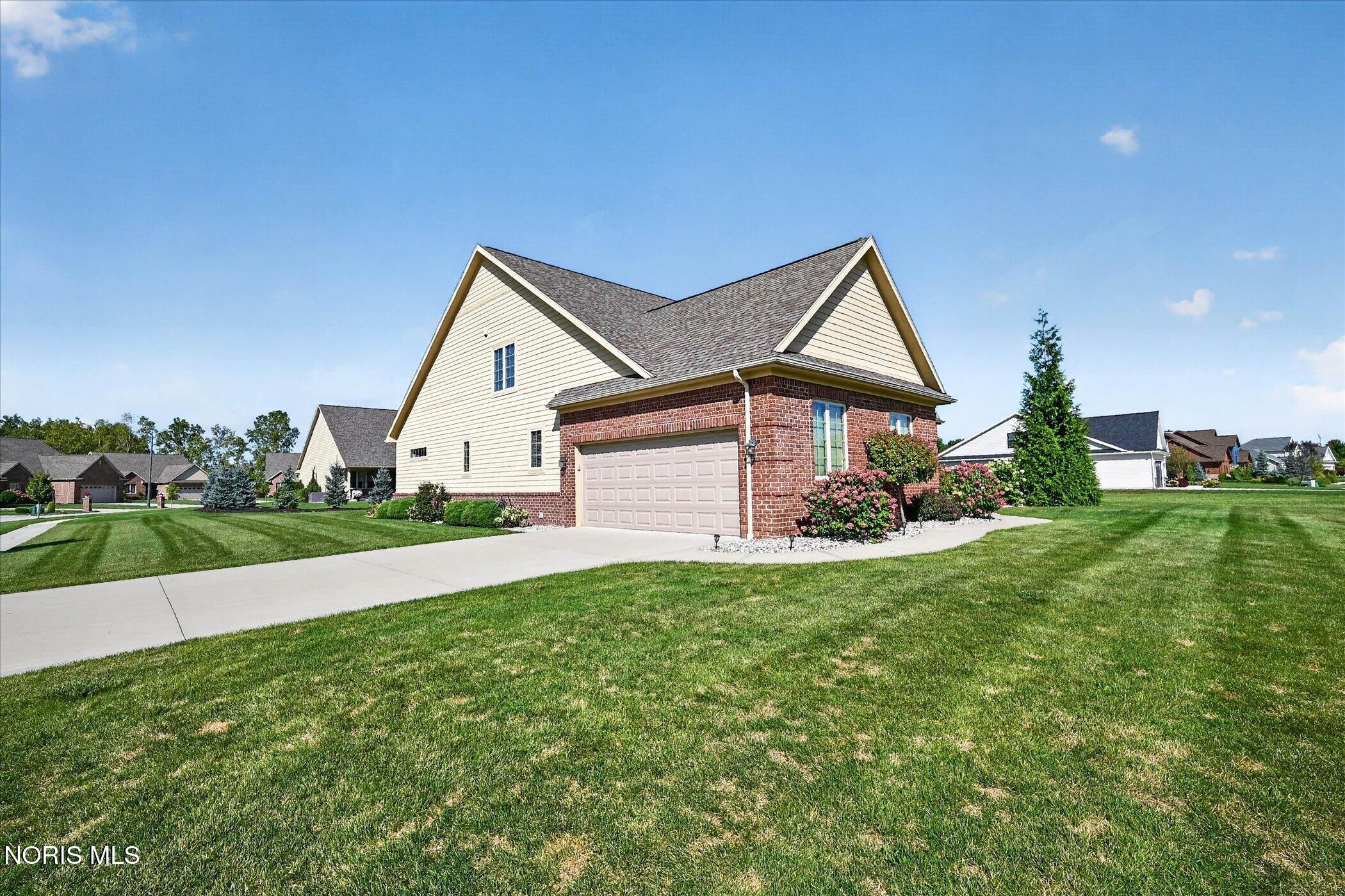 902 Pine Valley Drive