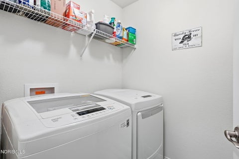 Tiny photo for 1180 Kennsington Drive, Findlay, OH 45840 (MLS # 10014009)