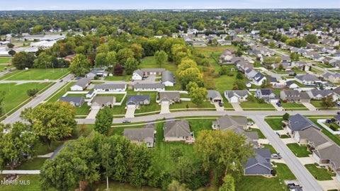 Tiny photo for 1180 Kennsington Drive, Findlay, OH 45840 (MLS # 10014009)
