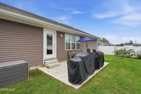 Tiny photo for 1180 Kennsington Drive, Findlay, OH 45840 (MLS # 10014009)