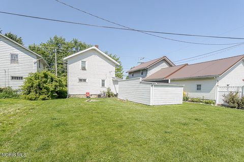 Tiny photo for 516 S Union Street, Fostoria, OH 44830 (MLS # 10007775)