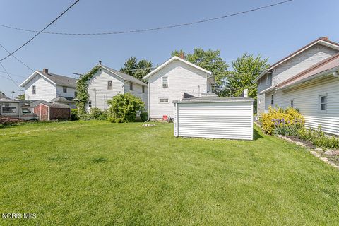 Tiny photo for 516 S Union Street, Fostoria, OH 44830 (MLS # 10007775)