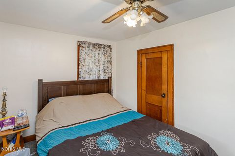 Tiny photo for 516 S Union Street, Fostoria, OH 44830 (MLS # 10007775)