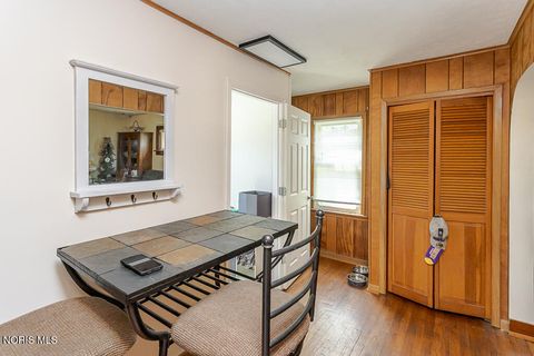 Tiny photo for 516 S Union Street, Fostoria, OH 44830 (MLS # 10007775)