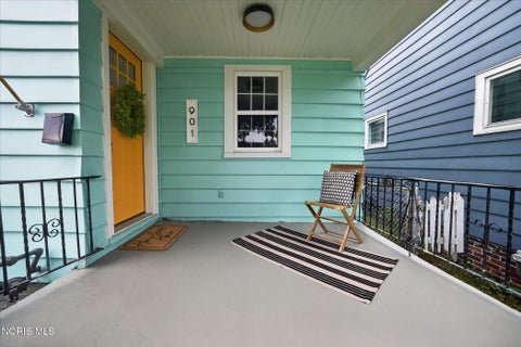Tiny photo for 901 Toronto Avenue, Toledo, OH 43609 (MLS # 10013587)