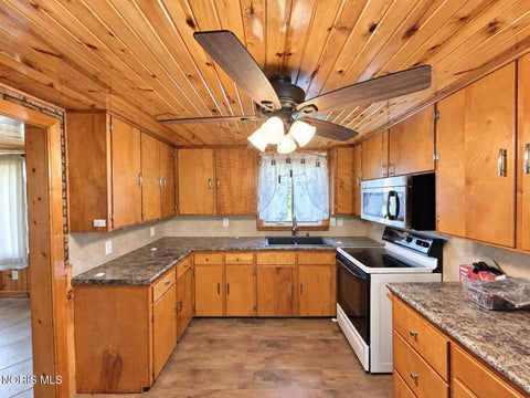 Tiny photo for 1212 Road 204, Antwerp, OH 45813 (MLS # 10014029)