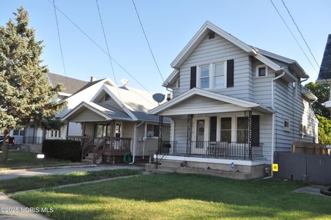 Tiny photo for 429 Dover Place, Toledo, OH 43605 (MLS # 10000395)