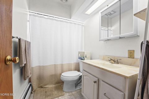 Tiny photo for 1020 Country Club Drive, Findlay, OH 45840 (MLS # 10004382)