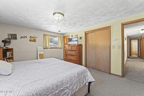 Tiny photo for 1020 Country Club Drive, Findlay, OH 45840 (MLS # 10004382)