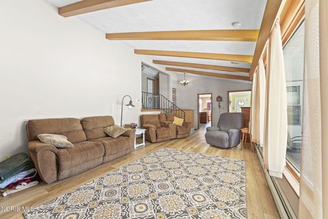 Tiny photo for 1020 Country Club Drive, Findlay, OH 45840 (MLS # 10004382)