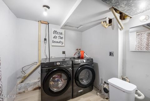 Tiny photo for 5150 Yorkshire Drive, Toledo, OH 43615 (MLS # 10010875)