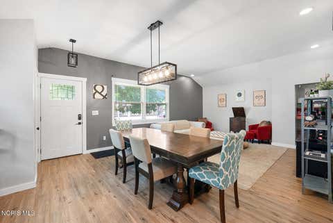 Tiny photo for 5150 Yorkshire Drive, Toledo, OH 43615 (MLS # 10010875)