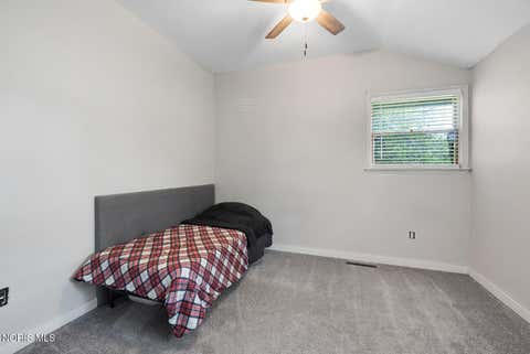 Tiny photo for 5150 Yorkshire Drive, Toledo, OH 43615 (MLS # 10010875)