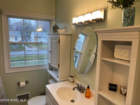 Tiny photo for 5238 Sheila Drive, Toledo, OH 43613 (MLS # 10001847)