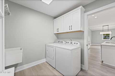 Tiny photo for 6634 Long Street, Whitehouse, OH 43571 (MLS # 10009434)
