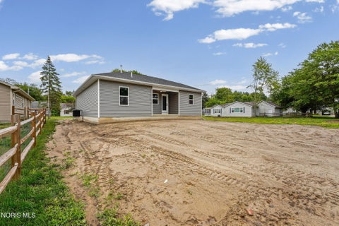 Tiny photo for 6634 Long Street, Whitehouse, OH 43571 (MLS # 10009434)
