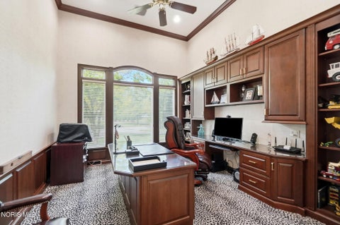 Tiny photo for 4754 Swathmore Place, Sylvania, OH 43560 (MLS # 10009471)