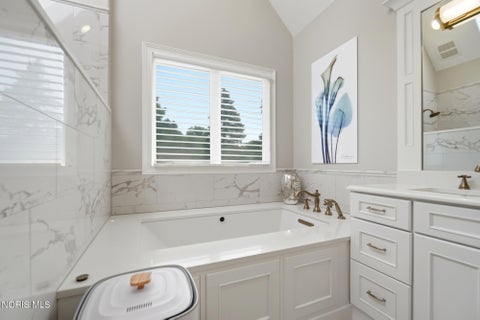 Tiny photo for 4754 Swathmore Place, Sylvania, OH 43560 (MLS # 10009471)