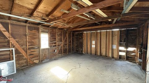 Tiny photo for 2023 Woodford Street, Toledo, OH 43605 (MLS # 10005394)