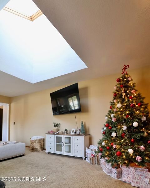 Tiny photo for 7070 Country Creek Road, Maumee, OH 43537 (MLS # 10002398)