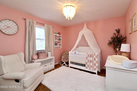 Tiny photo for 7070 Country Creek Road, Maumee, OH 43537 (MLS # 10002398)