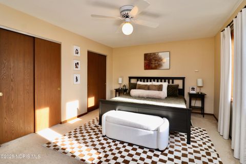 Tiny photo for 7070 Country Creek Road, Maumee, OH 43537 (MLS # 10002398)